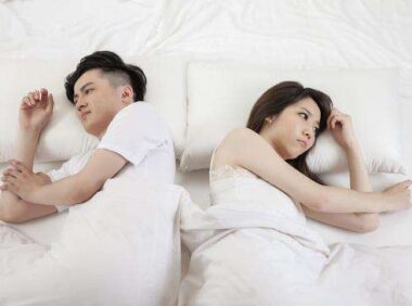 为什么女方提出离婚会吃亏，女人离婚怎么避免吃亏